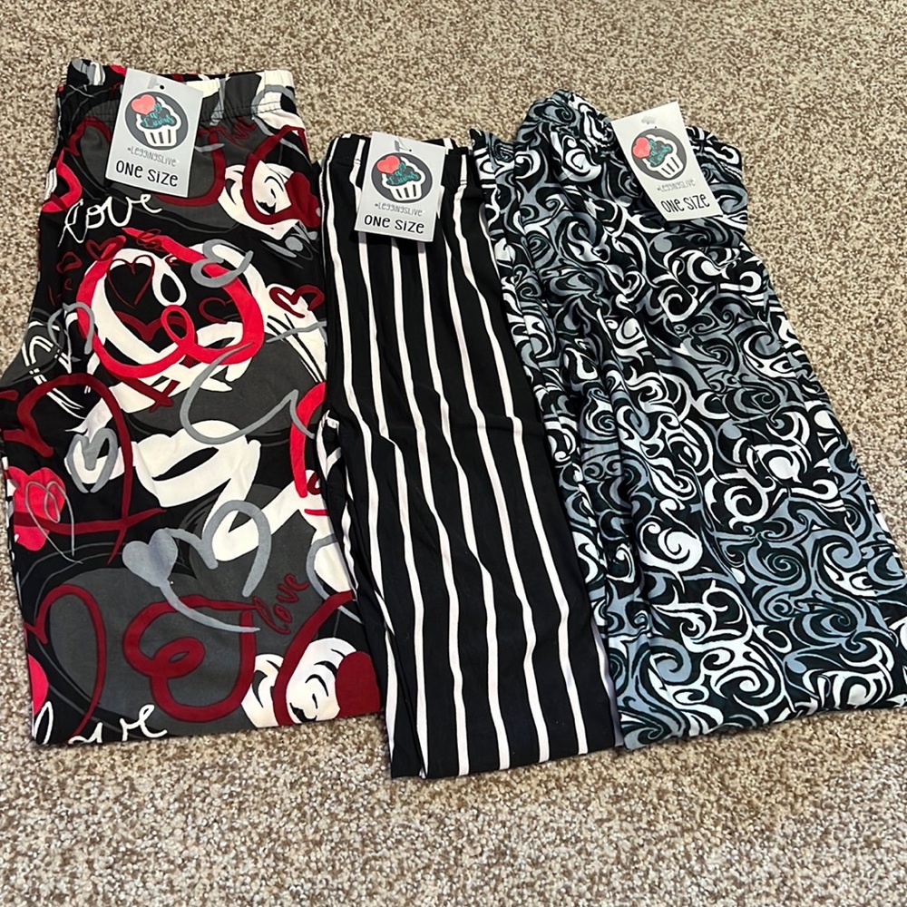 Pack of 3 printed leggings.